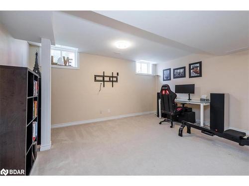 1327 Hunter Street, Innisfil, ON - Indoor Photo Showing Other Room