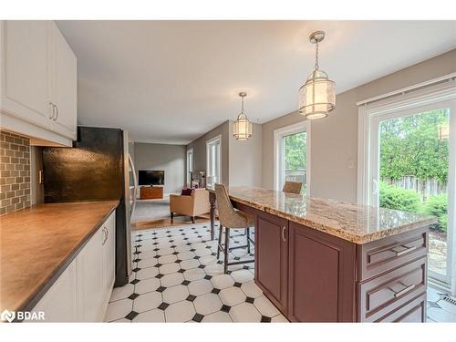 36 Falling Brook Drive, Barrie, ON - Indoor Photo Showing Kitchen