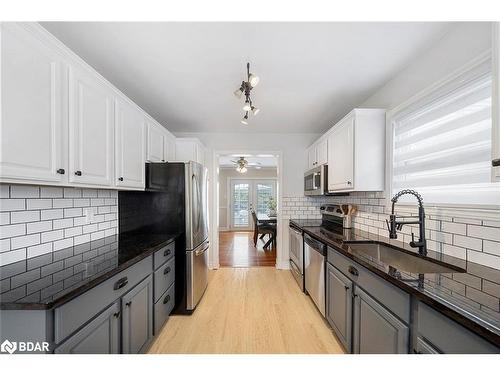 734 Candaras Street, Innisfil, ON - Indoor Photo Showing Kitchen With Stainless Steel Kitchen With Upgraded Kitchen