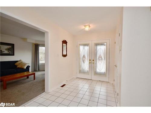 3 Stroud Place, Barrie, ON - Indoor Photo Showing Other Room