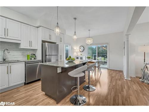 56 Cannery Drive, St. Davids, ON - Indoor Photo Showing Kitchen With Stainless Steel Kitchen With Upgraded Kitchen