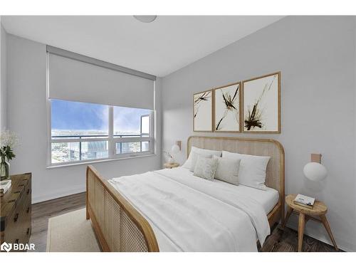 3205-36 Park Lawn Road Road, Toronto, ON - Indoor Photo Showing Bedroom