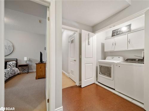 8-5 Invermara Court Court, Orillia, ON - Indoor Photo Showing Laundry Room