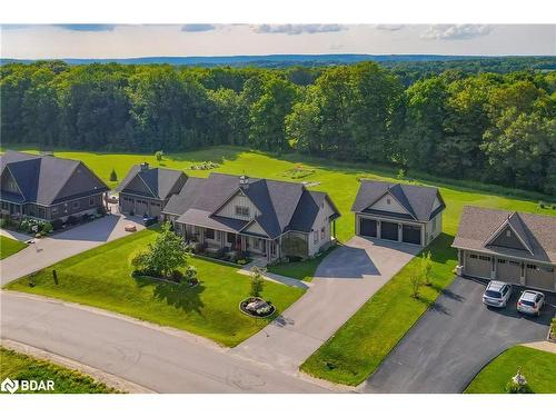 34 Georgian Grande Drive, Oro-Medonte, ON - Outdoor With Facade With View