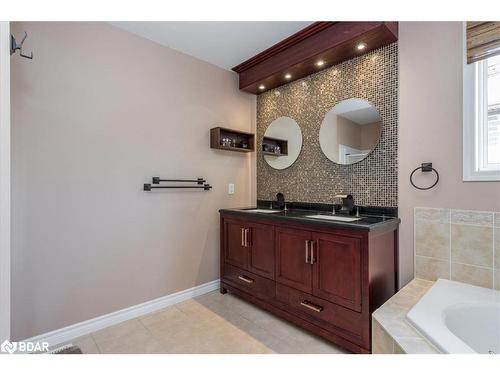 1258 Lowrie Street, Innisfil, ON - Indoor Photo Showing Bathroom