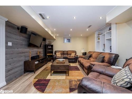1258 Lowrie Street, Innisfil, ON - Indoor Photo Showing Living Room