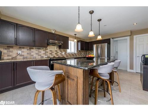 1258 Lowrie Street, Innisfil, ON - Indoor Photo Showing Kitchen With Upgraded Kitchen