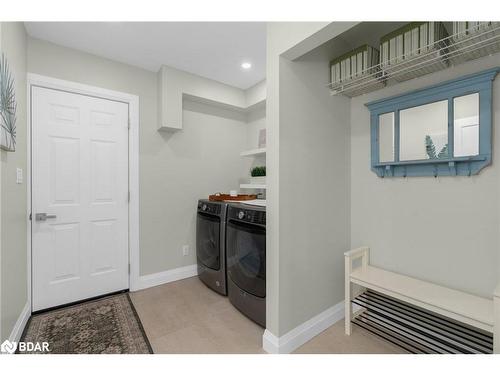 65 Shanty Bay Road, Barrie, ON - Indoor Photo Showing Laundry Room