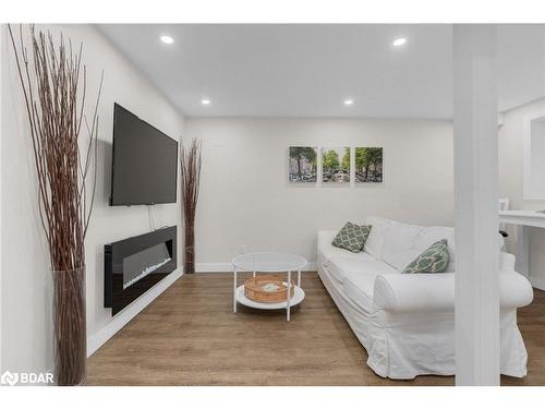 65 Shanty Bay Road, Barrie, ON - Indoor Photo Showing Living Room With Fireplace