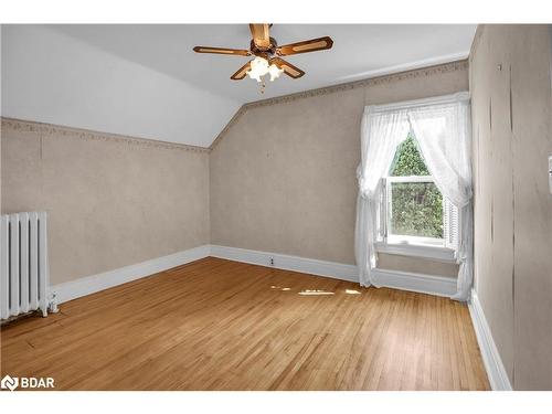 54 Canal Street, St. Catharines, ON - Indoor Photo Showing Other Room