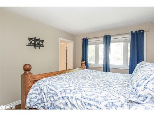 1 Pine Spring, Barrie, ON - Indoor Photo Showing Bedroom