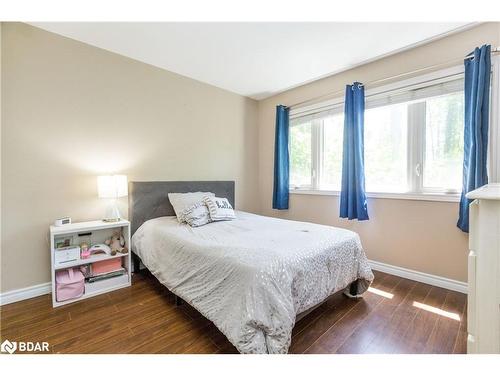 1 Pine Spring, Barrie, ON - Indoor Photo Showing Bedroom