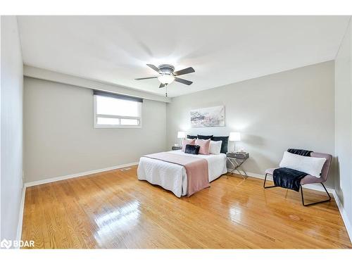 107 Linkdale Road, Brampton, ON - Indoor Photo Showing Bedroom