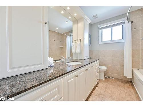 107 Linkdale Road, Brampton, ON - Indoor Photo Showing Bathroom