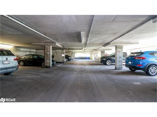 1603-75 Ellen Street, Barrie, ON - Indoor Photo Showing Garage