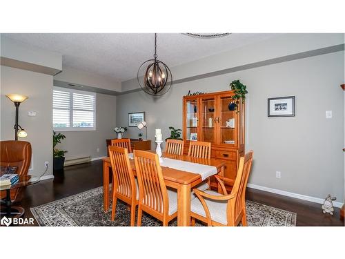 1603-75 Ellen Street, Barrie, ON - Indoor Photo Showing Dining Room