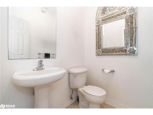 18 Red Oak Crescent, Oro-Medonte, ON - Indoor Photo Showing Bathroom