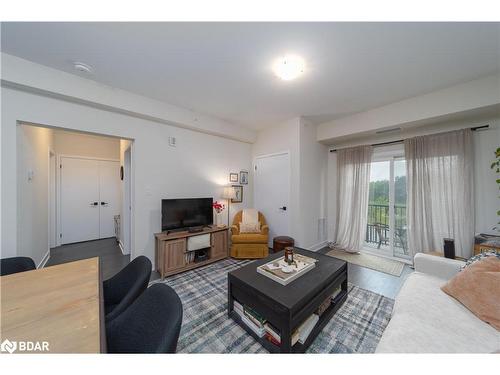 103-8 Culinary Lane, Barrie, ON - Indoor Photo Showing Living Room