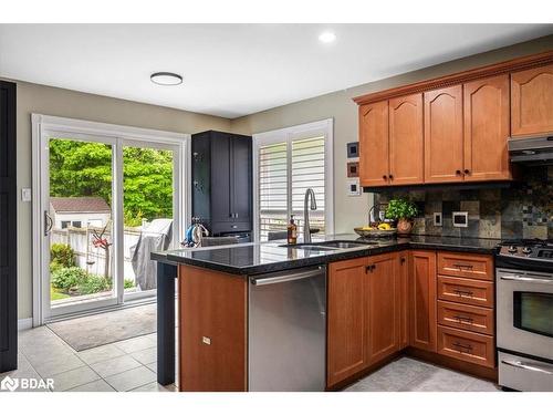 104 Crompton Drive, Barrie, ON - Indoor Photo Showing Kitchen With Double Sink