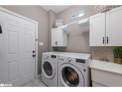 2061 Webster Boulevard Boulevard, Innisfil, ON - Indoor Photo Showing Laundry Room