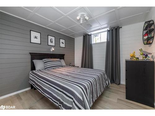 2061 Webster Boulevard Boulevard, Innisfil, ON - Indoor Photo Showing Bedroom