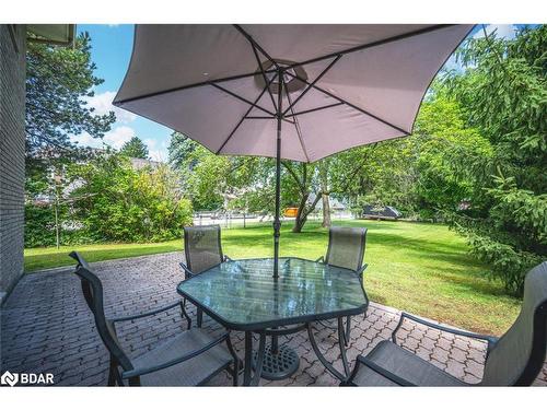 31 Park Crescent, Richmond Hill, ON - Outdoor With Deck Patio Veranda