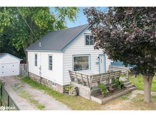 345 East Street, Orillia, ON - Outdoor