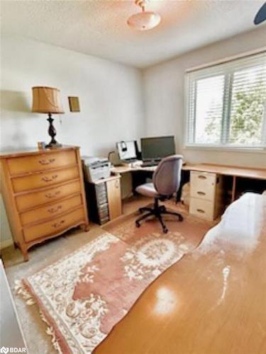 24-65 Dorchester Boulevard, St. Catharines, ON - Indoor Photo Showing Office