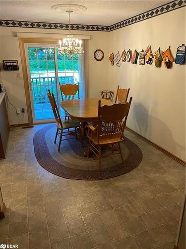 369 Indian Trail, Huntsville, ON - Indoor Photo Showing Dining Room