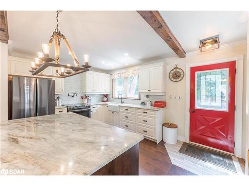 259 Clarke Drive, Peterborough, ON - Indoor Photo Showing Kitchen