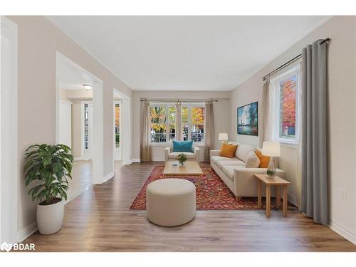 20 Cranberry Lane, Barrie, ON - Indoor Photo Showing Living Room