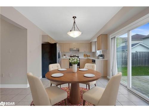 20 Cranberry Lane, Barrie, ON - Indoor Photo Showing Dining Room