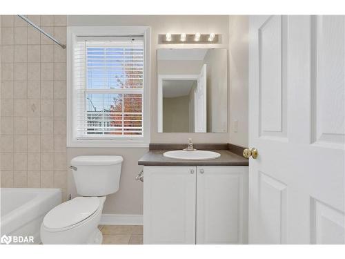 20 Cranberry Lane, Barrie, ON - Indoor Photo Showing Bathroom