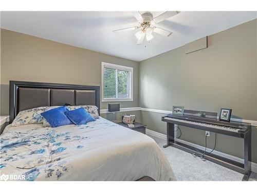 304 Cox Mill Road, Barrie, ON - Indoor Photo Showing Bedroom