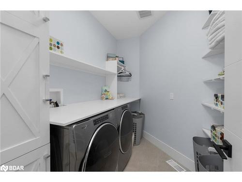 225 Lakeshore Road W, Oro-Medonte, ON - Indoor Photo Showing Laundry Room