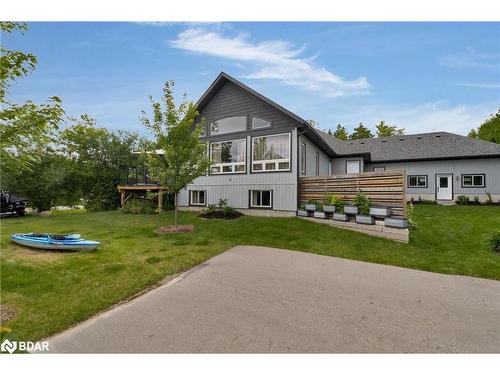 225 Lakeshore Road W, Oro-Medonte, ON - Outdoor With Deck Patio Veranda