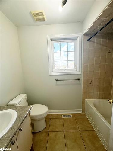 57 Penvill Trail, Barrie, ON - Indoor Photo Showing Bathroom