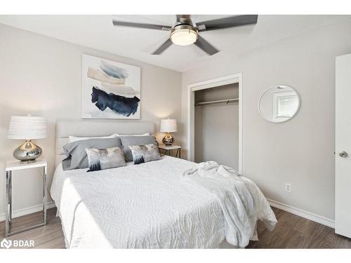 42 Prospect Street, Bowmanville, ON - Indoor Photo Showing Bedroom