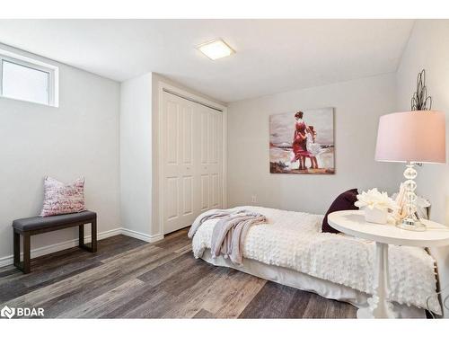 42 Prospect Street, Bowmanville, ON - Indoor Photo Showing Bedroom