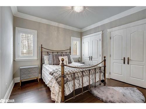 6 Oak Ridge Road, Oro-Medonte, ON - Indoor Photo Showing Bedroom