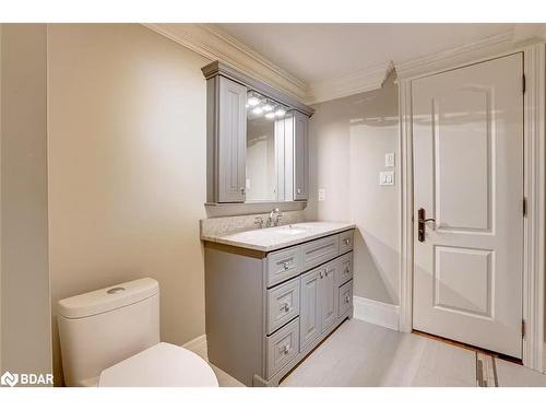 6 Oak Ridge Road, Oro-Medonte, ON - Indoor Photo Showing Bathroom