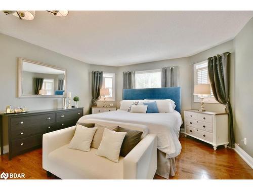 79 Maclaren Avenue, Barrie, ON - Indoor Photo Showing Bedroom