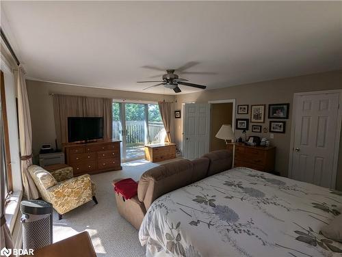 6497 Yonge Street, Churchill, ON - Indoor Photo Showing Bedroom