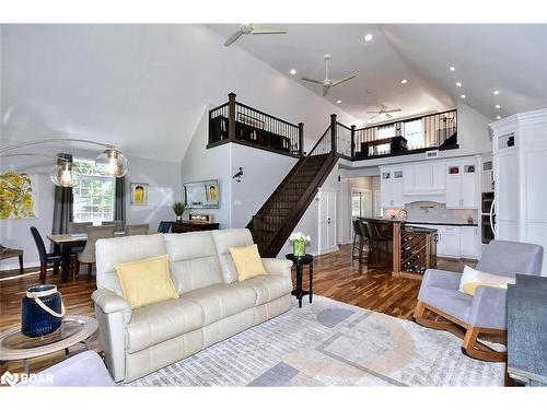 1341 County 45 Road, Hastings, ON - Indoor Photo Showing Living Room