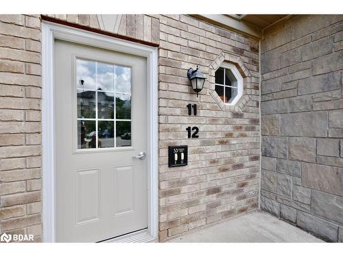 11-53 Ferndale Drive S, Barrie, ON - Outdoor With Exterior