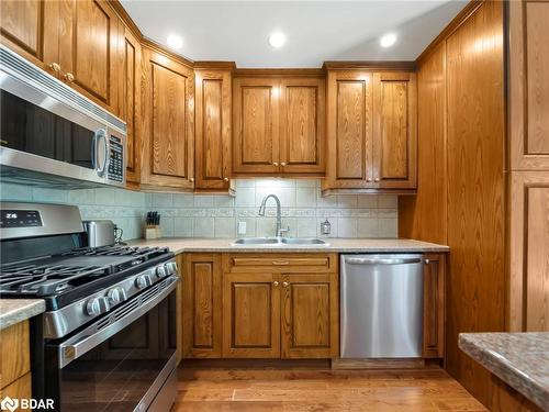 154 Brant Street E, Orillia, ON - Indoor Photo Showing Kitchen With Double Sink