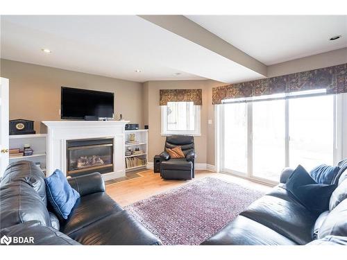 281 Puddicombe Road, Midland, ON - Indoor Photo Showing Living Room With Fireplace