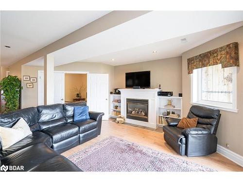 281 Puddicombe Road, Midland, ON - Indoor Photo Showing Living Room With Fireplace