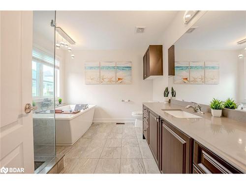 41 Landscape Drive, Oro-Medonte, ON - Indoor Photo Showing Kitchen