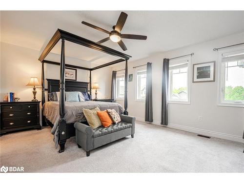 41 Landscape Drive, Oro-Medonte, ON - Indoor Photo Showing Bedroom